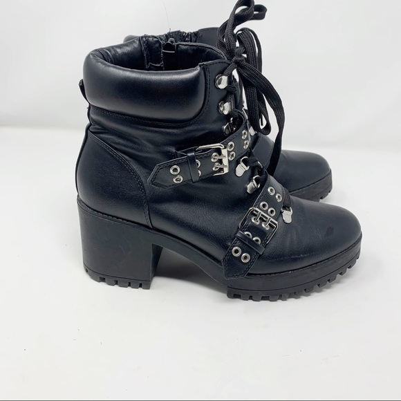 ASOS Truffle Collection Chunky Heel Lace Up bootie - Picture 5 of 6